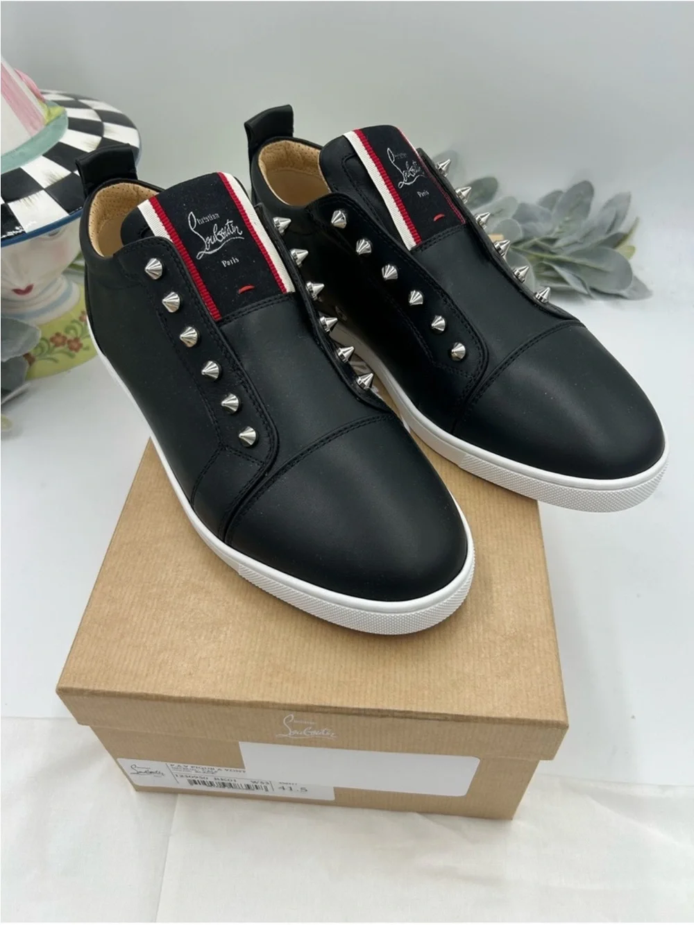 Men's Christian Louboutin FAV FIQUE slip on sneakers. Size 41.5